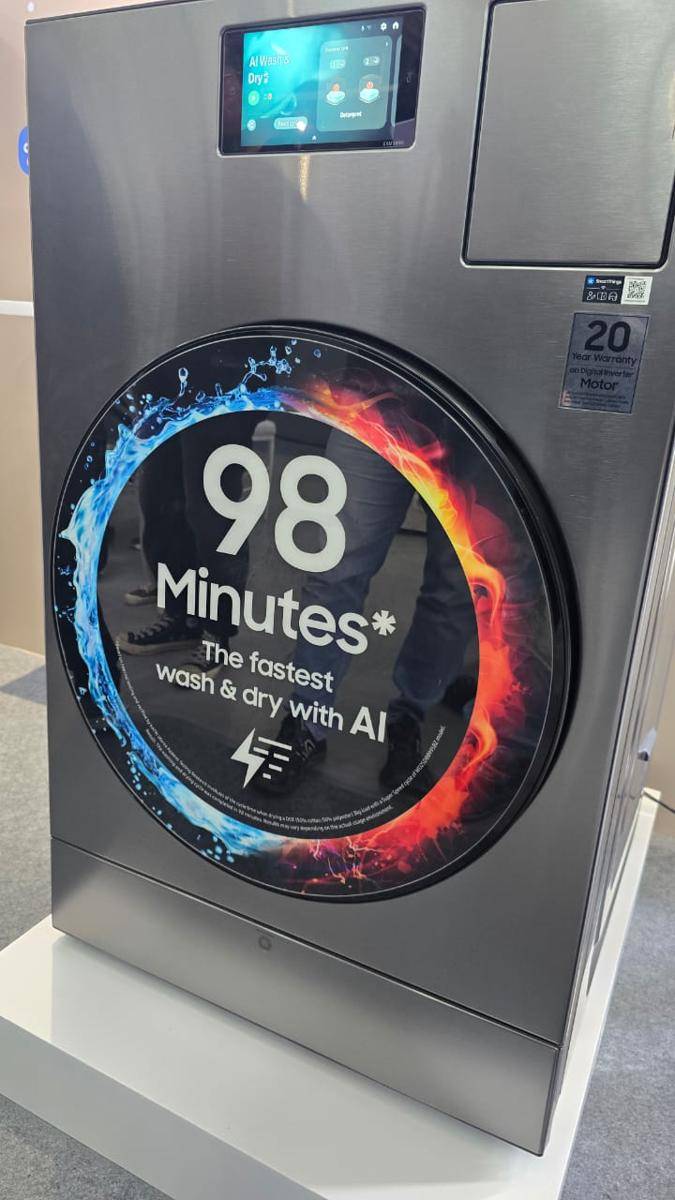 Bespoke AI laundry - 02.jpg