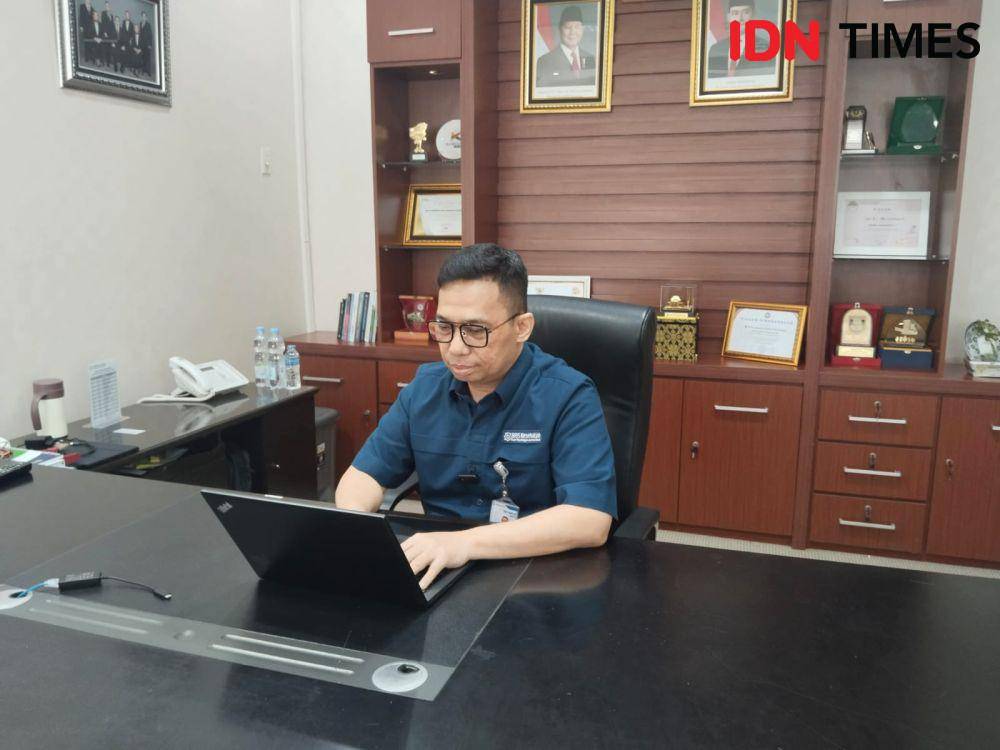Kepala BPJS Kesehatan Cabang Palembang, Edy Surlis (IDN Times/Feny Maulia Agustin)