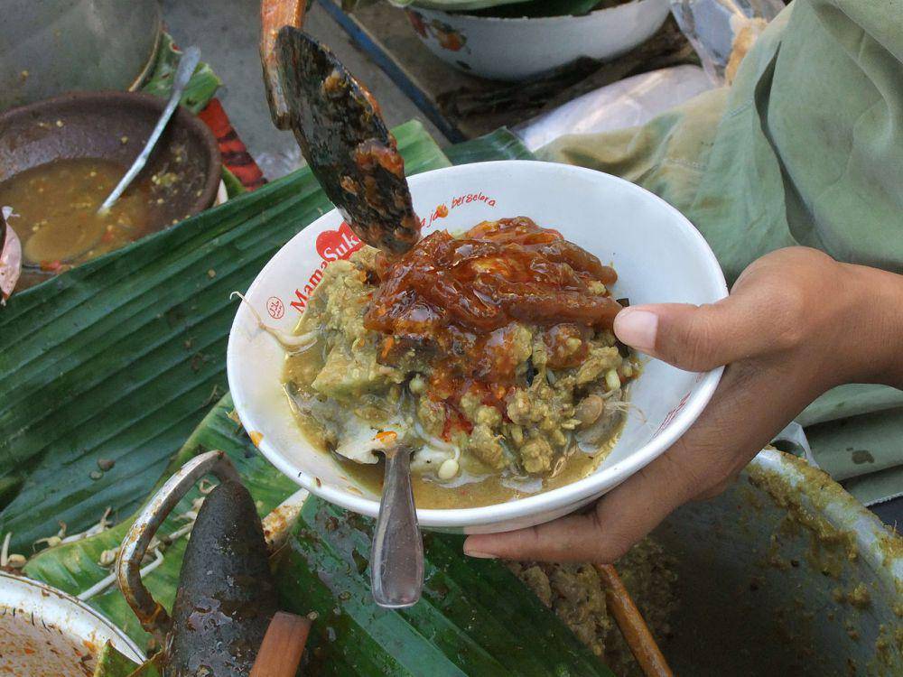 kupat bongkok (commons.wikimedia.org/Midori)