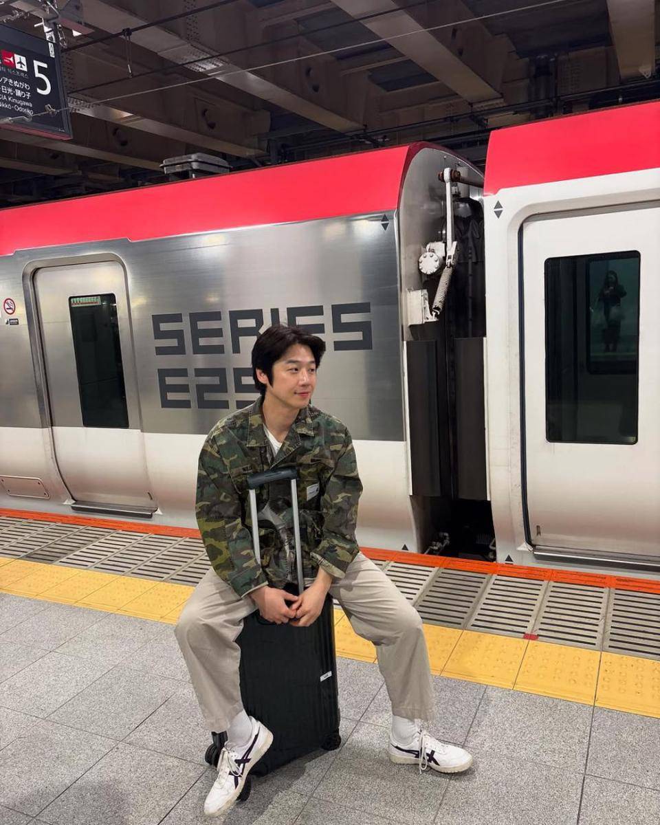 potret OOTD Jung Joon Won (instagram.com/junjvnwon)