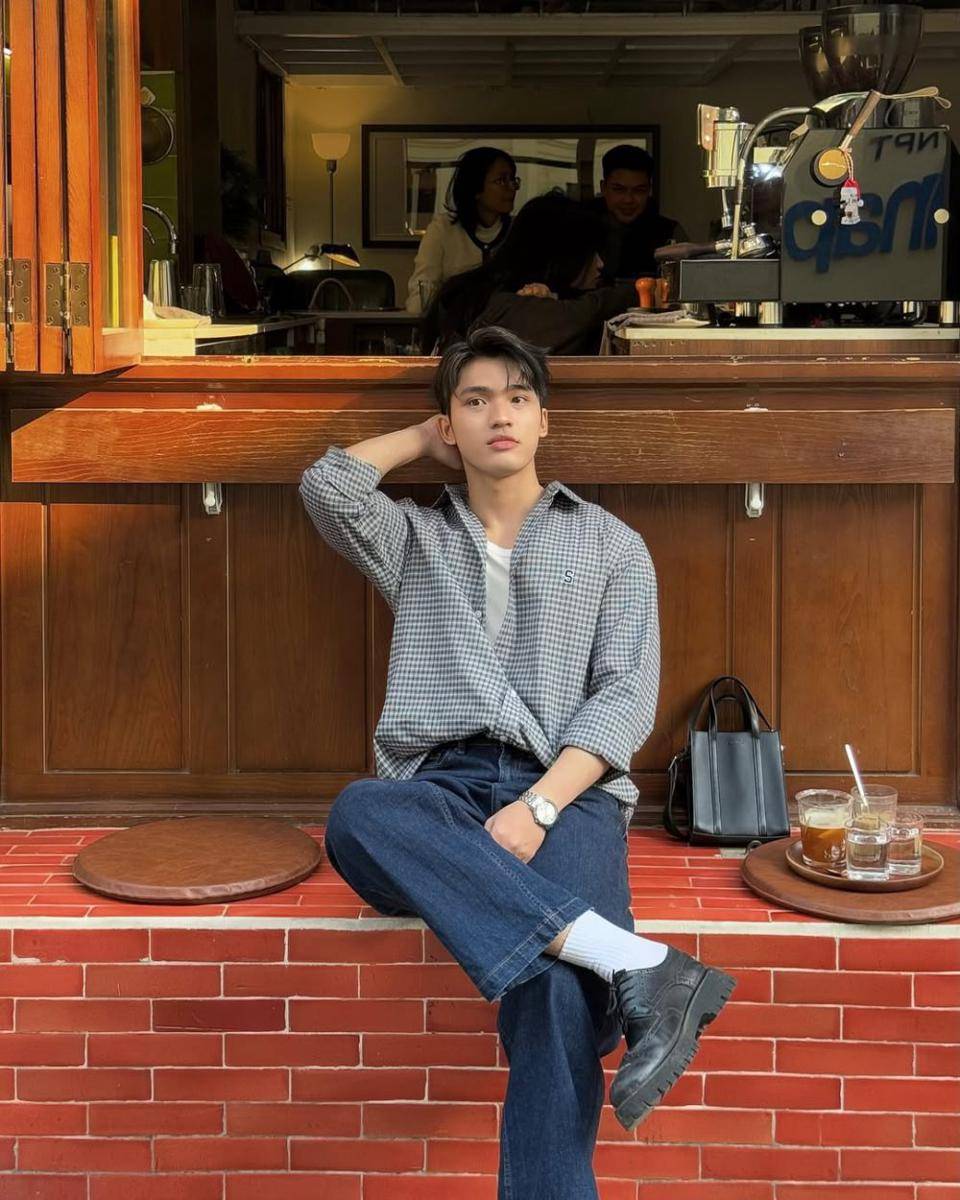 Viet Khanh (instagram.com/n.vkhanh)