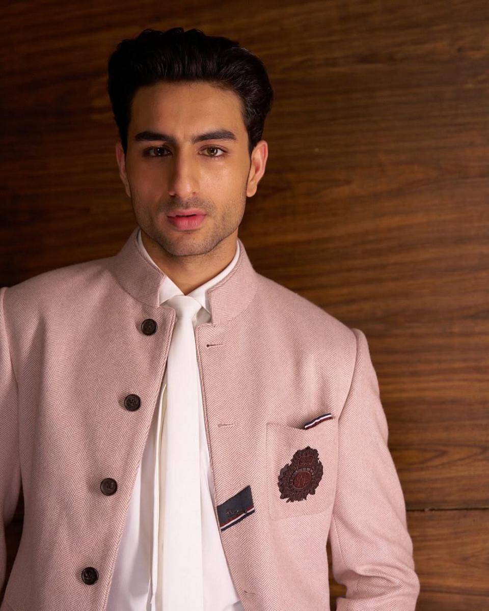 Ibrahim Ali Khan (instagram.com/iak)