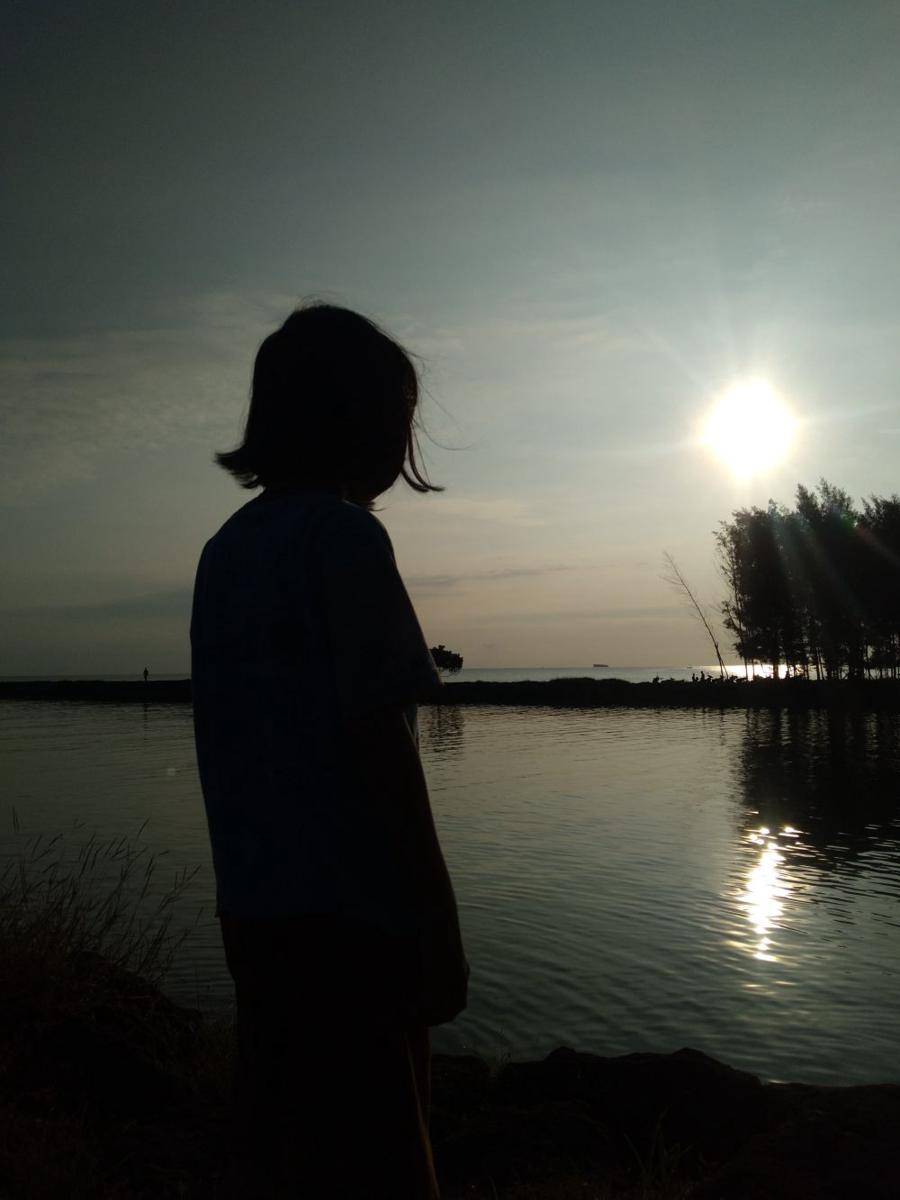 Pantai Larangan Tegal (dok.pribadi/Tamara Febriyanti)