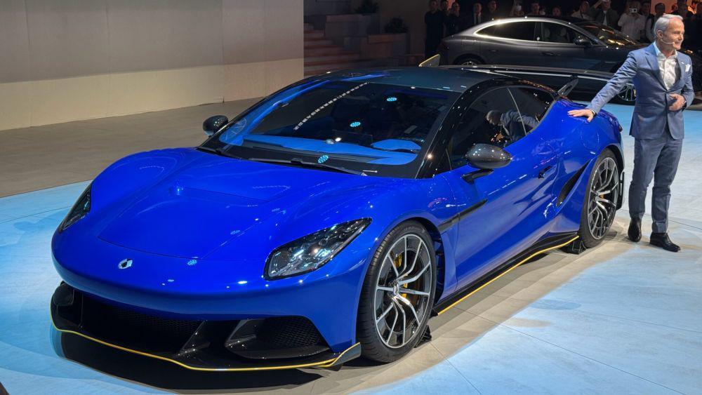 Denza Pamer Mobil Sport Konsep di Shanghai Auto Show 2025