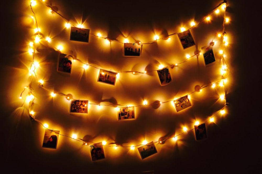 ilustrasi dekorasi kamar lampu tumblr (pexels.com/Siri)