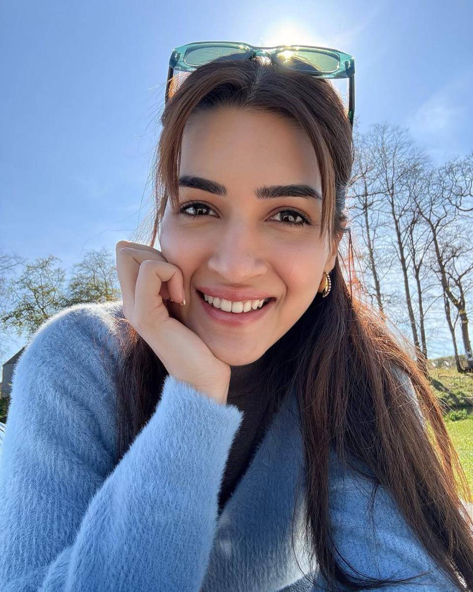 Kriti Sanon (instagram.com/kritisanon)