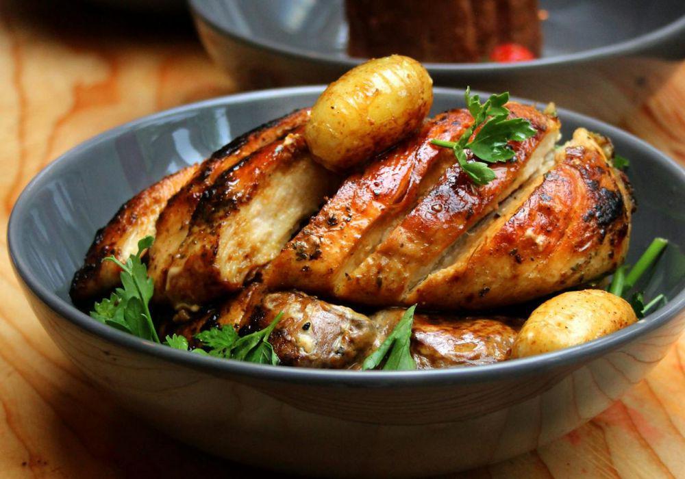 Resep Marinasi Dada Ayam Pakai Bumbu Kering, Simpel dan Rasanya Pas!