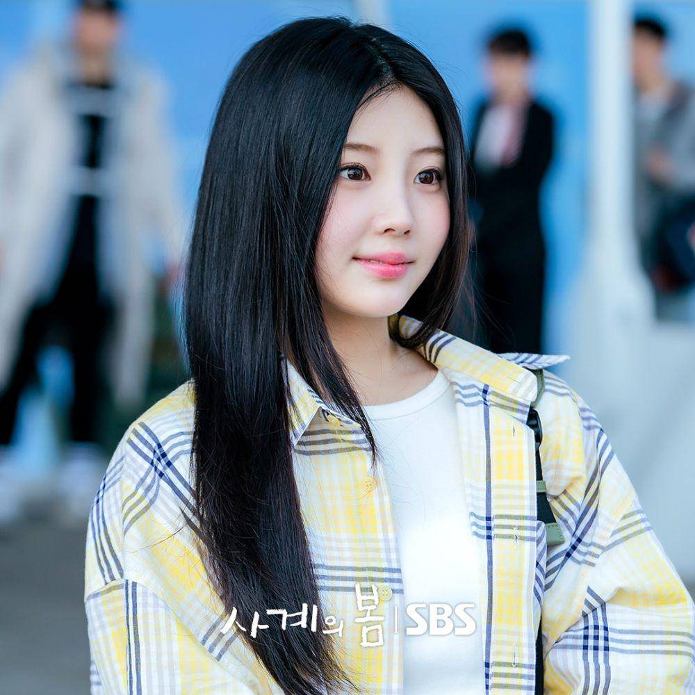 Cuplikan Won Hee ILLIT di Spring of Youth (instagram.com/sbsdrama.official)