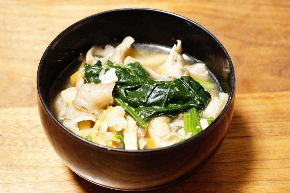 ilustrasi sayur bayam kembang tahu kuah bening (pixabay.com/Japan-coutry-movie)