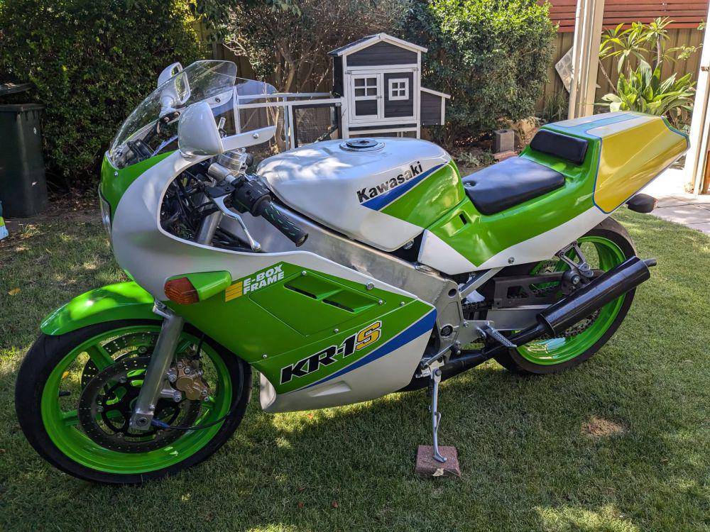 Ilustrasi Motor Kawasaki KR-1S (facebook.com/chris.rigg.58)