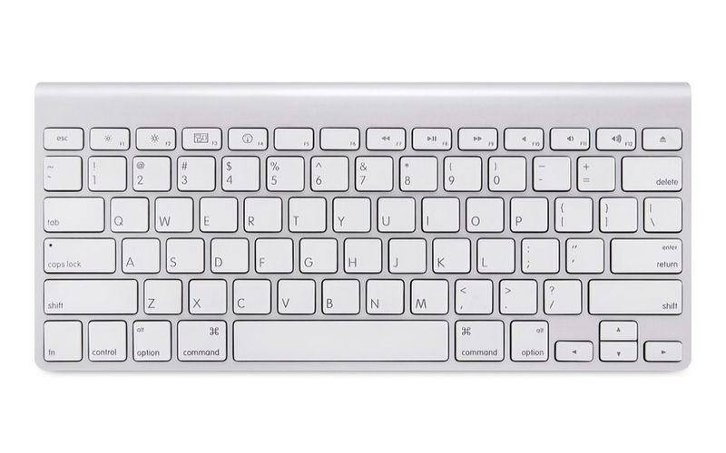 ilustrasi keyboard eksternal (freepik.com/suradechprapairat)