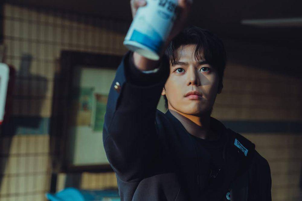 still cut drama Korea Weak Hero Class 2 (instagram.com/netflixkr)