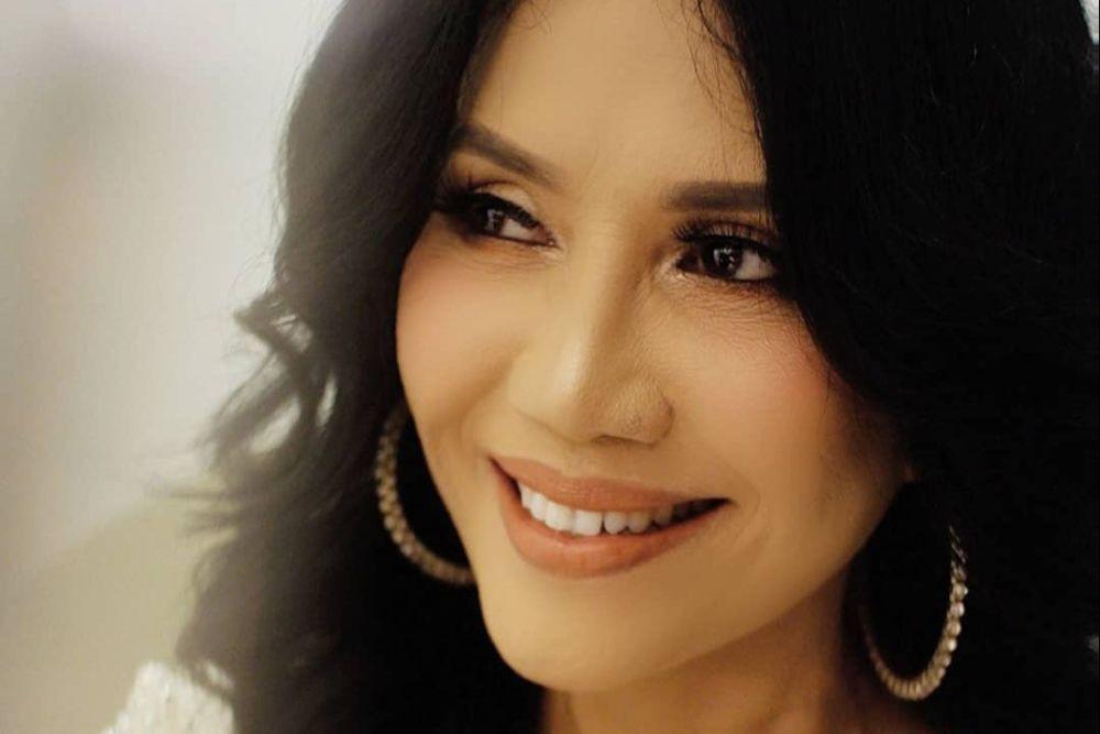 Lirik Lagu Air Bunga - Rita Sugiarto, Enak Didengarkan