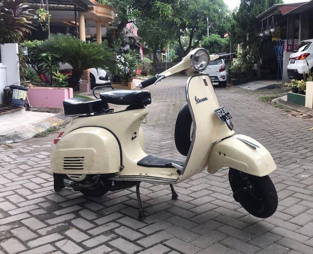Vespa Super
