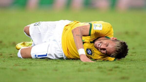 Neymar mengalami cedera di Piala Dunia 2014 (x.com/FIFAWorldCup)