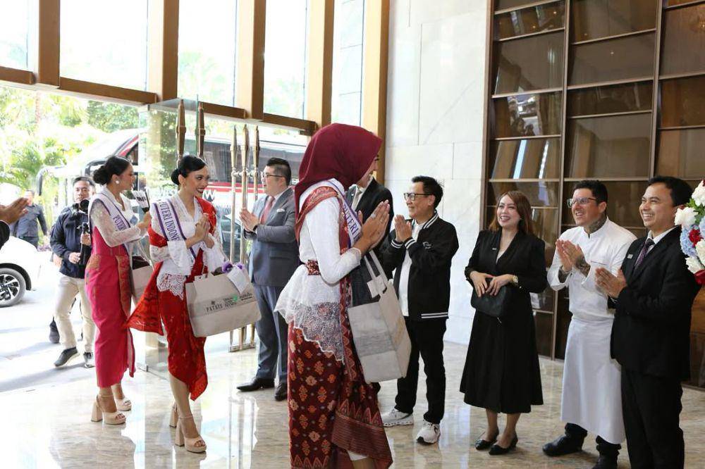 Potret Kompilasi Hari Pertama Karantina Puteri Indonesia 2025 (Instagram.com/officialputeriindonesia)