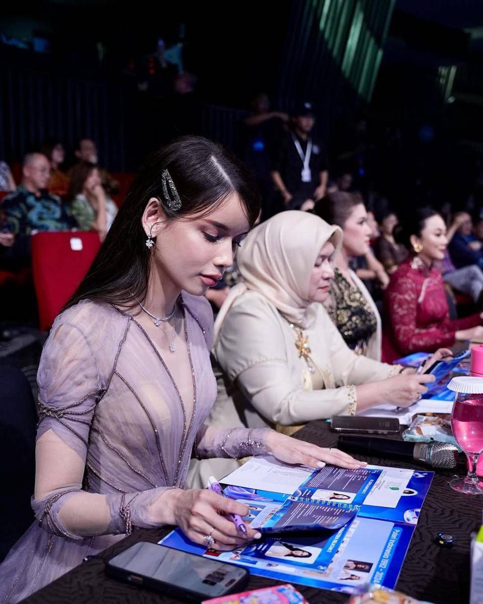 potret Sabrina Chairunnisa (Instagram.com/sabrinachairunnisa_)