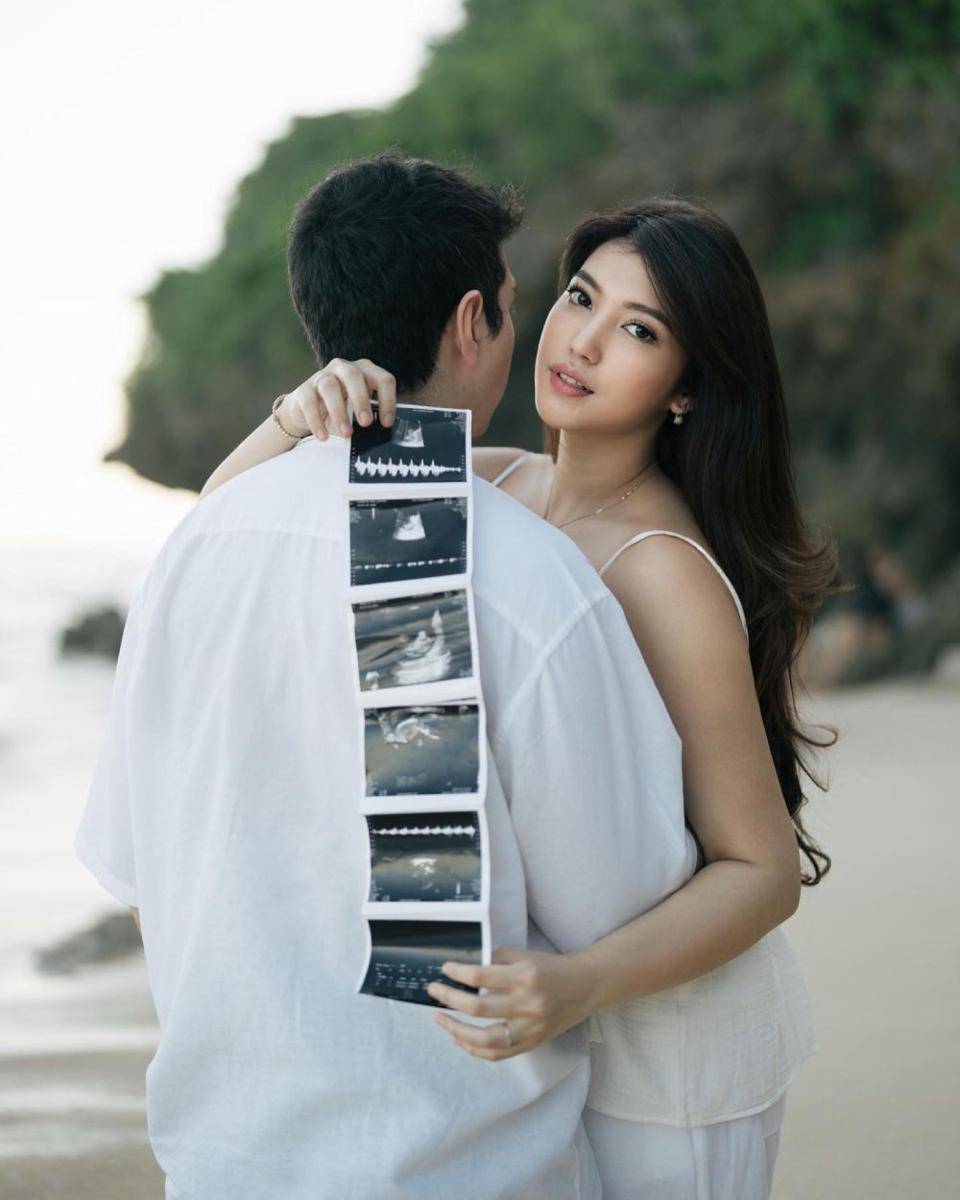 Dewi Paramita Mici umumkan kehamilan (Instagram.com/parramitha)