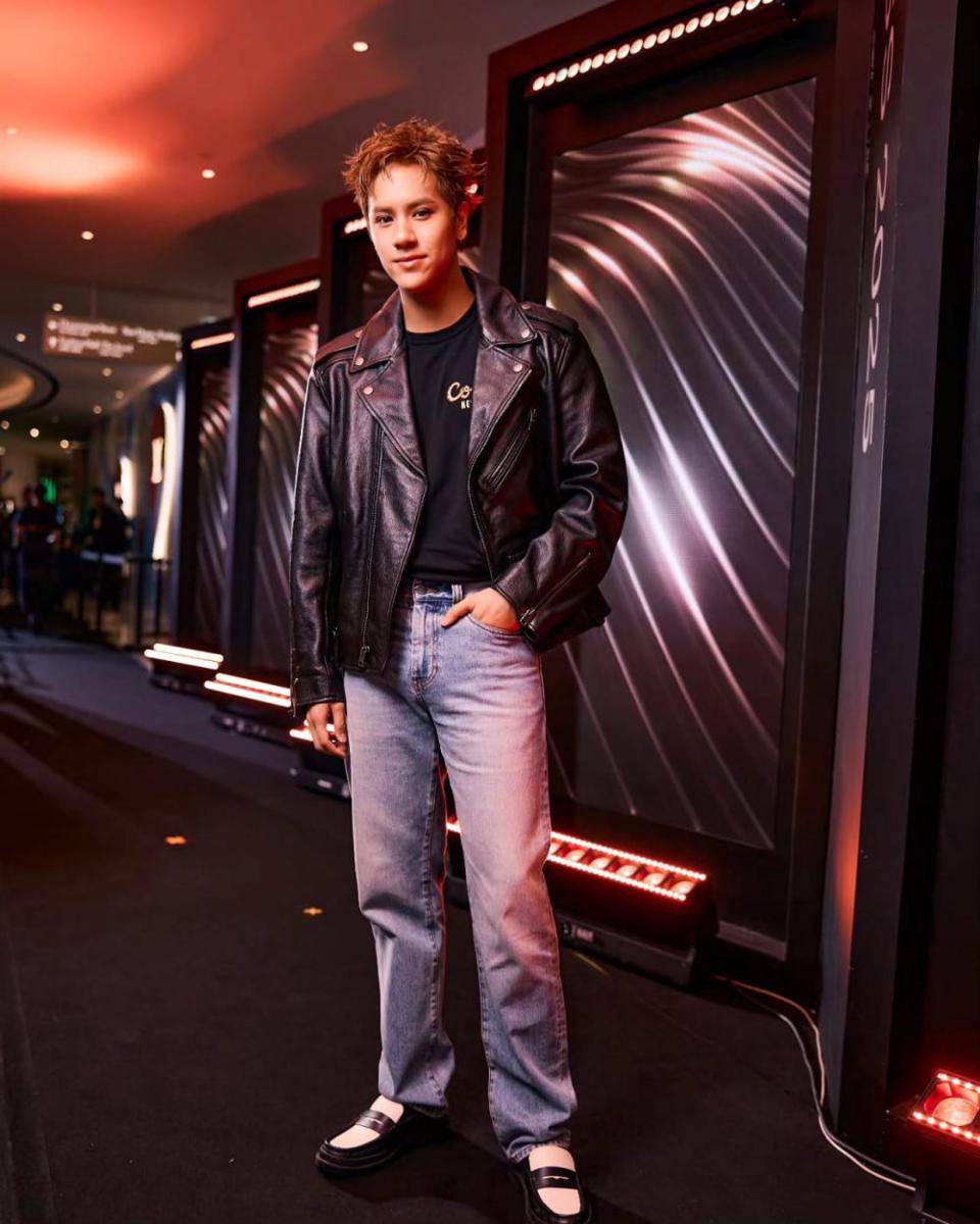 outfit starboy ala Nanon Korapat (instagram.com/nanon_korapat)