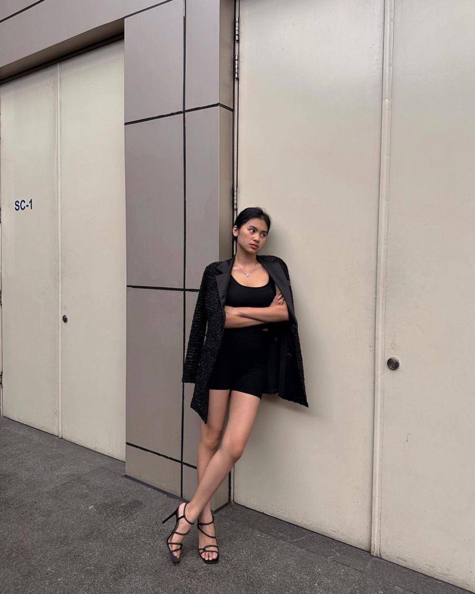 OOTD Pemain Ketua BEM and His Secret Wife (instagram.com/amarasra)