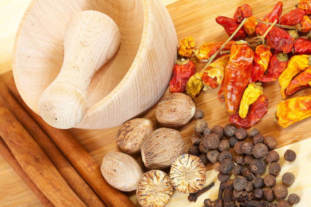 6 Bumbu Dasar yang Wajib Ada di Freezer, Bikin Masak Jadi Kilat