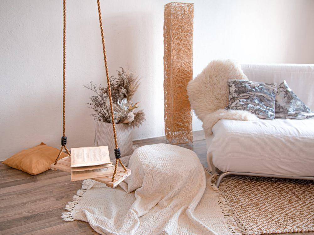 Ilustrasi dekorasi kamar boho chic (freepik.com/pvproductions)