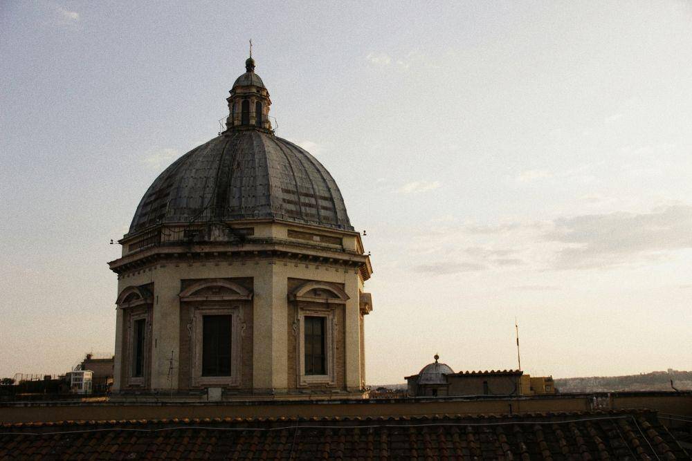 Potret Basilika Santa Maria Maggiore (unsplash.com/Francesco Alberti)
