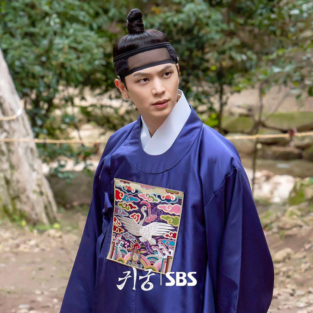 Yook Sung Jae di The Haunted Palace (dok. SBS/The Haunted Palace)