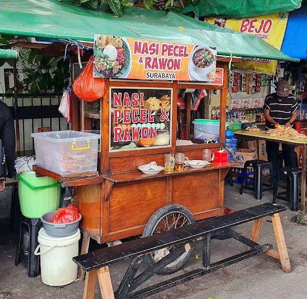 Nasi Pecel dan Rawon Surabaya (Rawon Stovia), Jakarta (google.com/maps/Andy Ghofur)