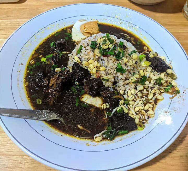 Rawon Berkah Nyak Acah, Jakarta (google.com/maps/Shony Saputra)