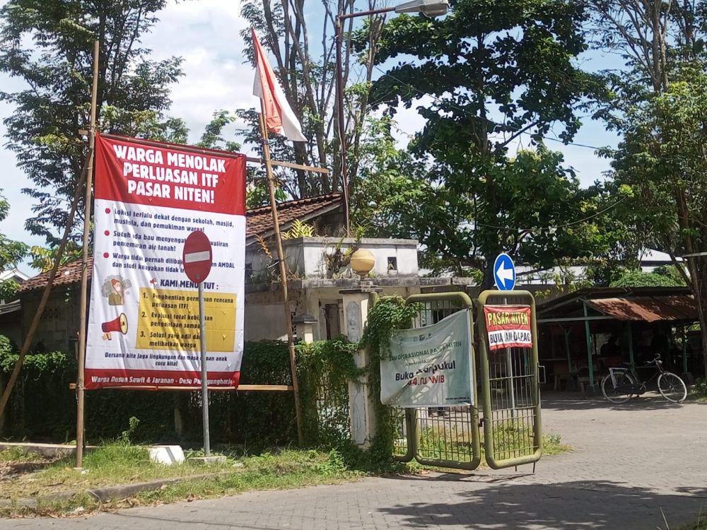 Bau Sampah Menyengat, Warga Tolak Perluasan ITF Pasar Niten Bantul