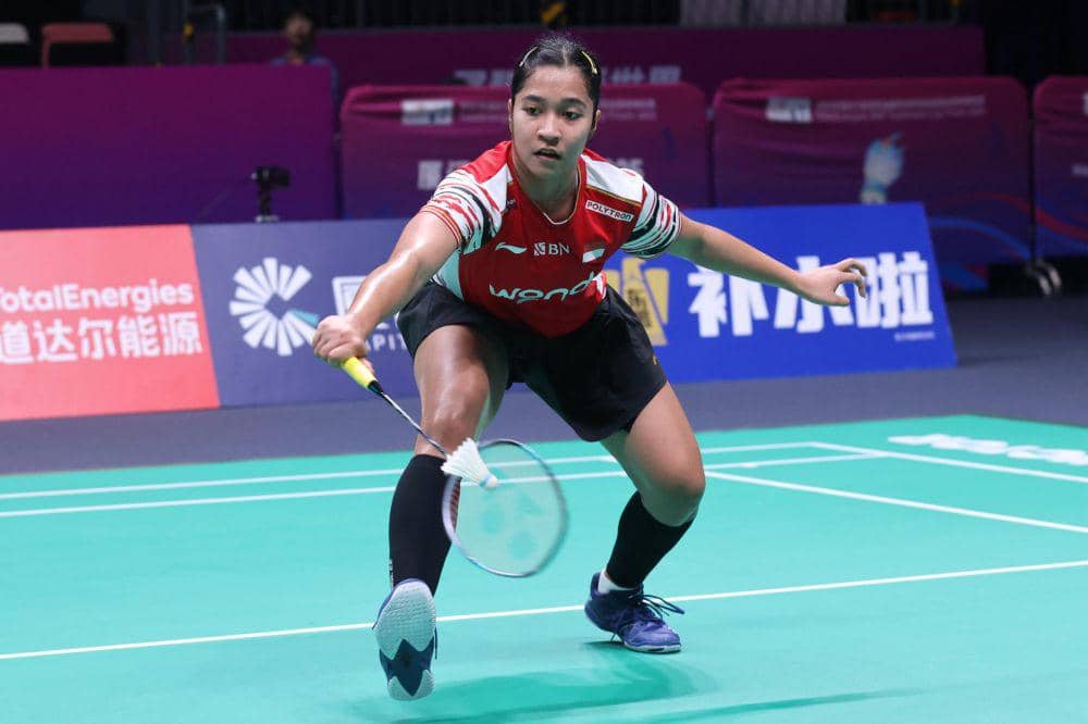 Ester Nurumi Tri Wardoyo melawan Inggris di fase Grup D Piala Sudirman 2025 (dok. PP PBSI)