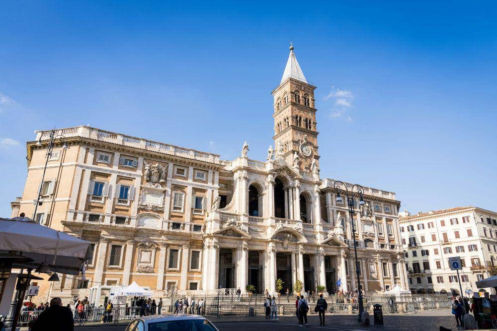 Potret Basilika Santa Maria Maggiore (unsplash.com/Nick Castelli)