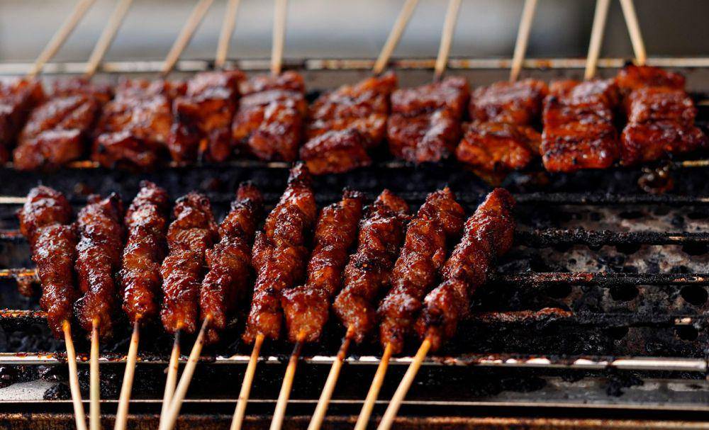 Ilustrasi Sate. (Pixabay.com/ignartonosbg)