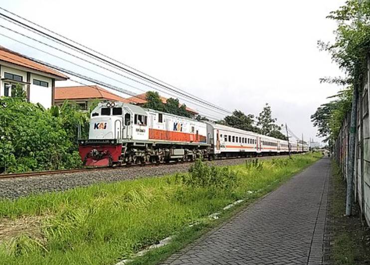 potret kereta api (commons.wikimedia.org/Ariq haidar)