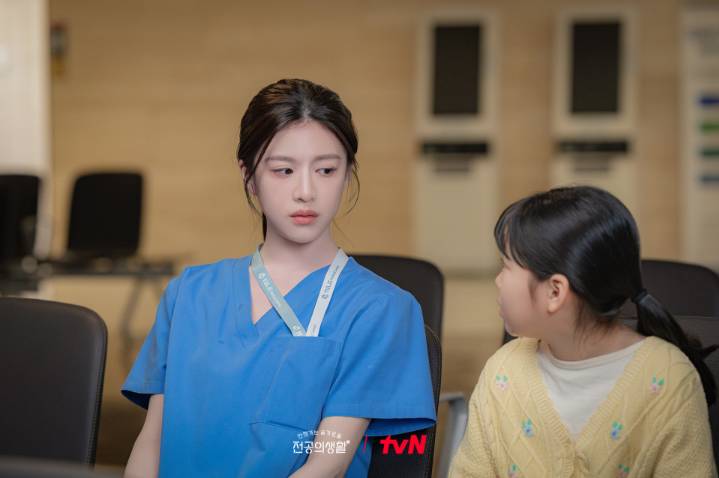 cuplikan drama Resident Playbook (dok. tvN/Resident Playbook)