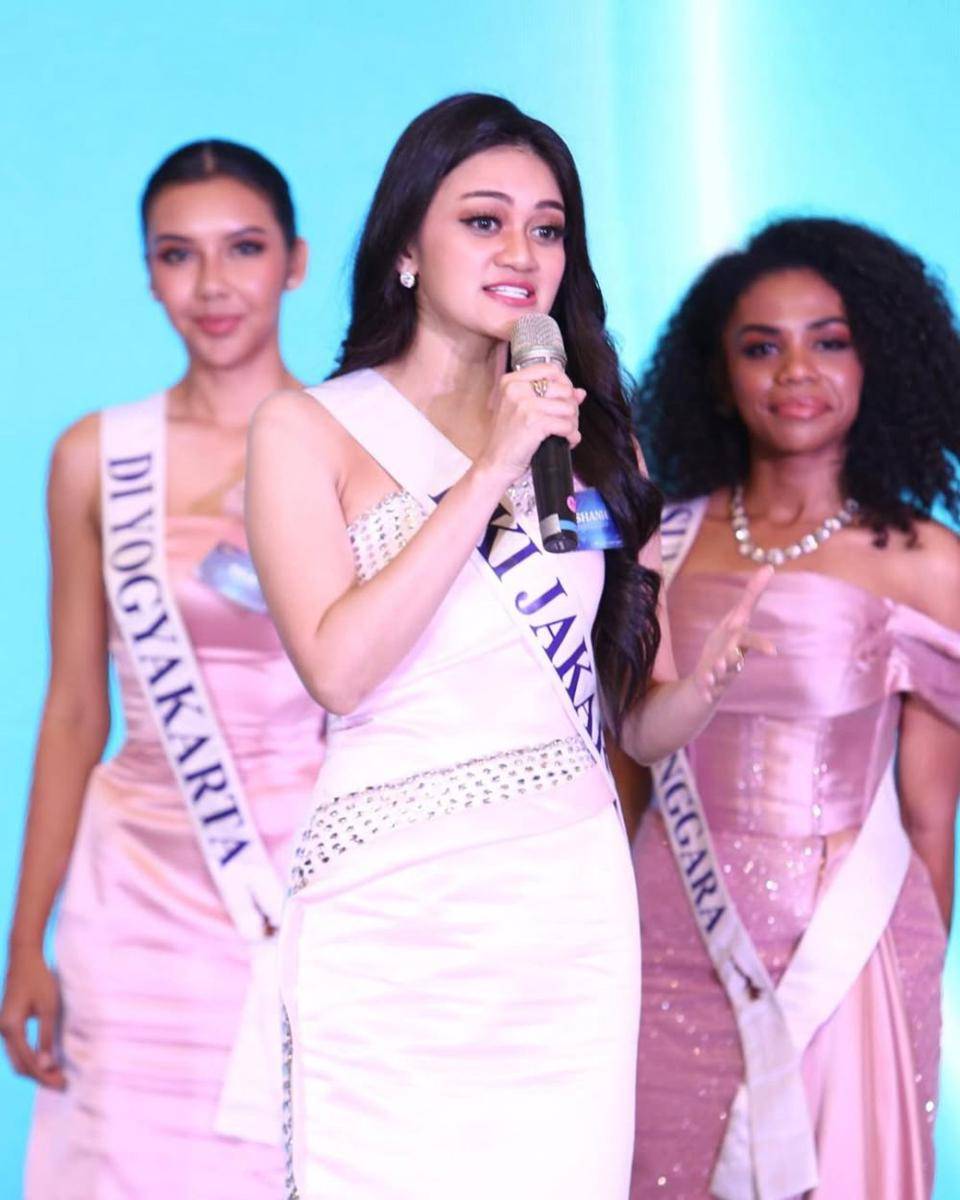 Potret Puteri Indonesia DKI Jakarta 5 2025, Shania Sisilia Hutapea (instagram.com/officialputeriindonesia)