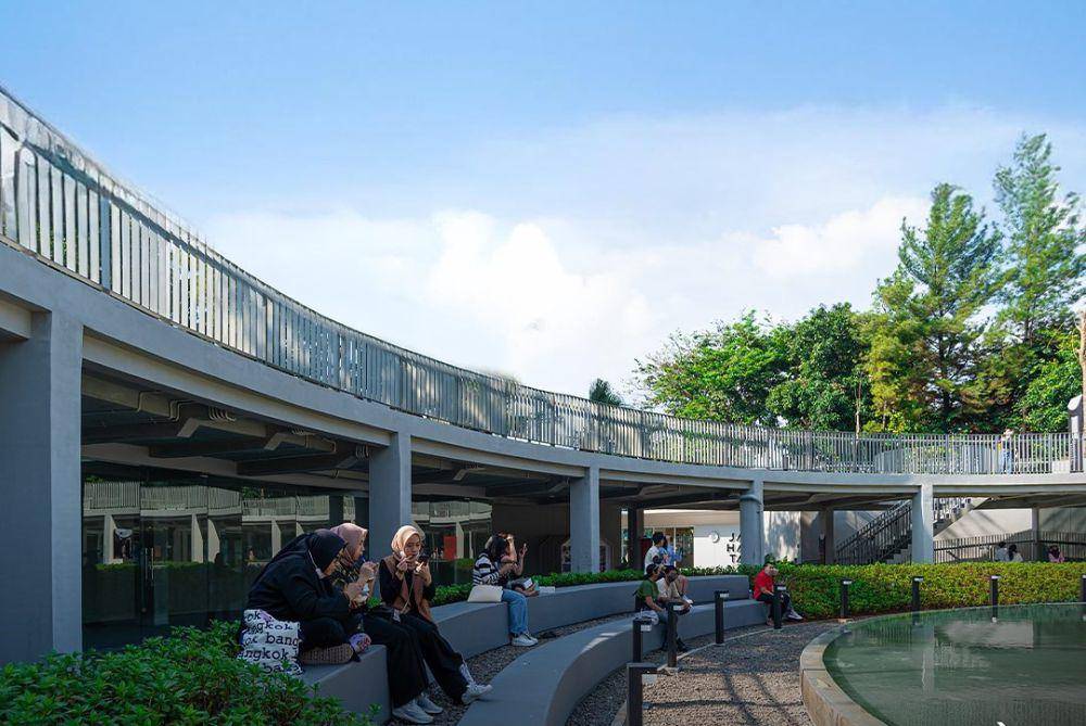 Taman Literasi Martha Christina Tiahahu (instagram.com/tamanliterasi.jkt)