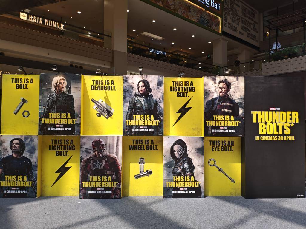 Instalasi Film Thunderbolts di Kota Kasablanka