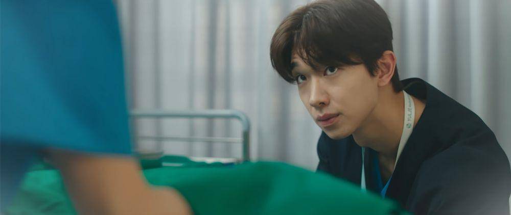 Still cut drama Korea Resident Playbook (dok. Netflix/Resident Playbook)