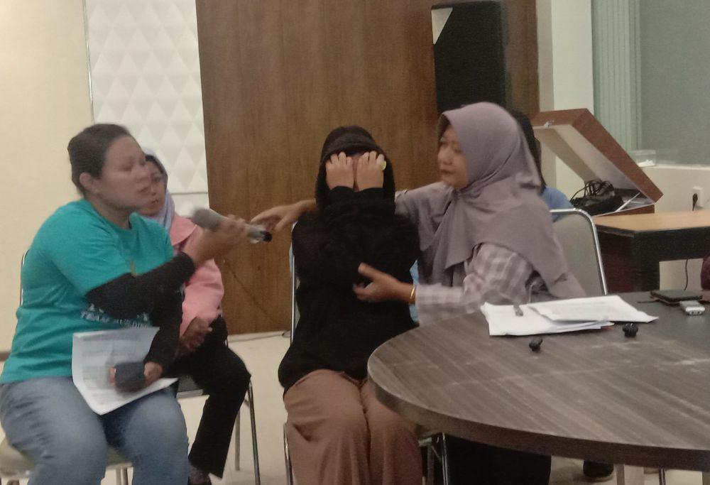 Calon TKI di Malang Lapor Jadi Korban Eksploitasi dan Penahanan Ijazah