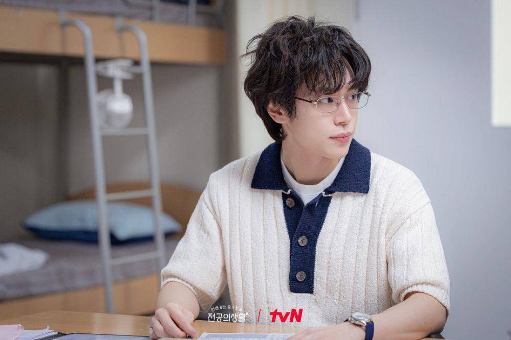 cuplikan drakor Resident Playbook (dok. TVN/Resident Playbook)