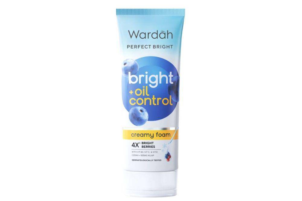 Wardah Perfect Bright Creamy Foam Brightening + Oil Control (dok. Wardah Beauty)
