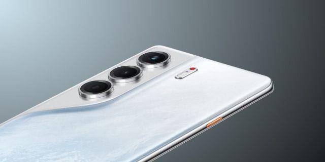 Desain Swan Neck, Rahasia Tampil Mewah ala TECNO CAMON 40 Pro 5G