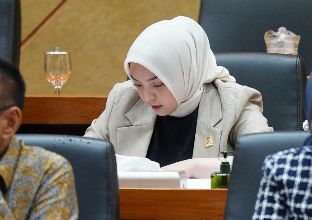 Kolaborasi DPR dan BGN Sosialisasikan Program MBG di Balam