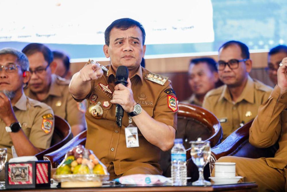 Pagi Ini Ahmad Luthfi Beri Pembekalan Bagi 7.810 Kades di GOR Jatidiri
