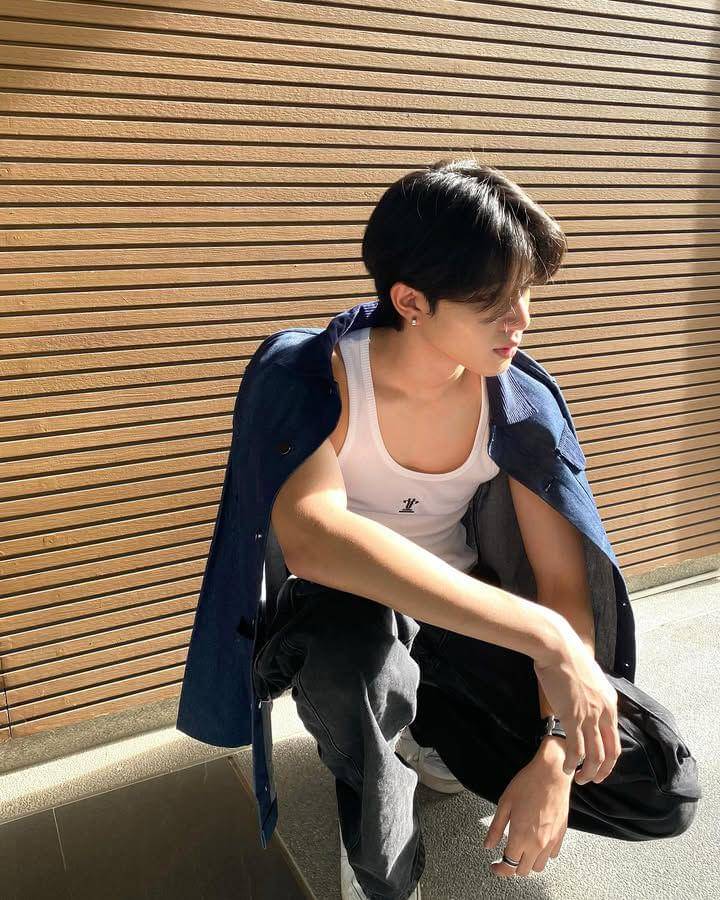 styling celana cargo ala Chokun Puttipong (Instagram.com/chokunz_jkz)