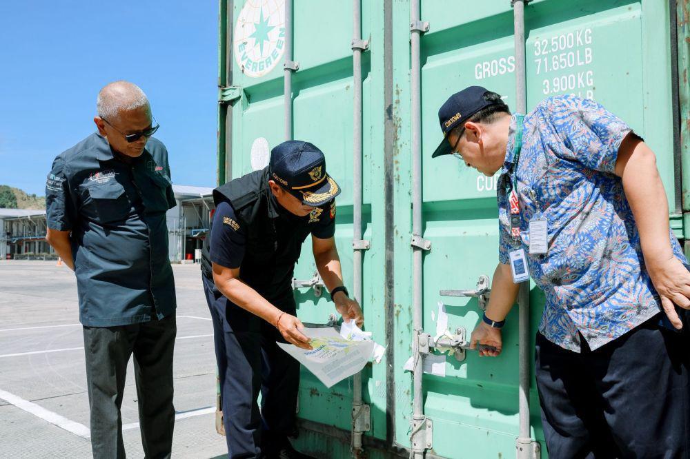 Logistik Balap Mobil GT World Challenge Asia Tiba di Sirkuit Mandalika