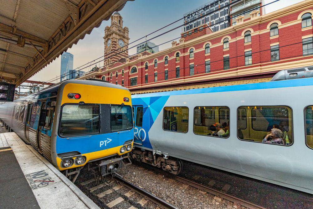 Ilustrasi transportasi umum di Australia (unsplash.com/John Simmons)