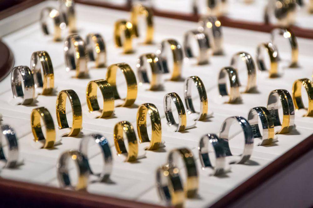 ilustrasi cincin (pexels.com/AS Photography)
